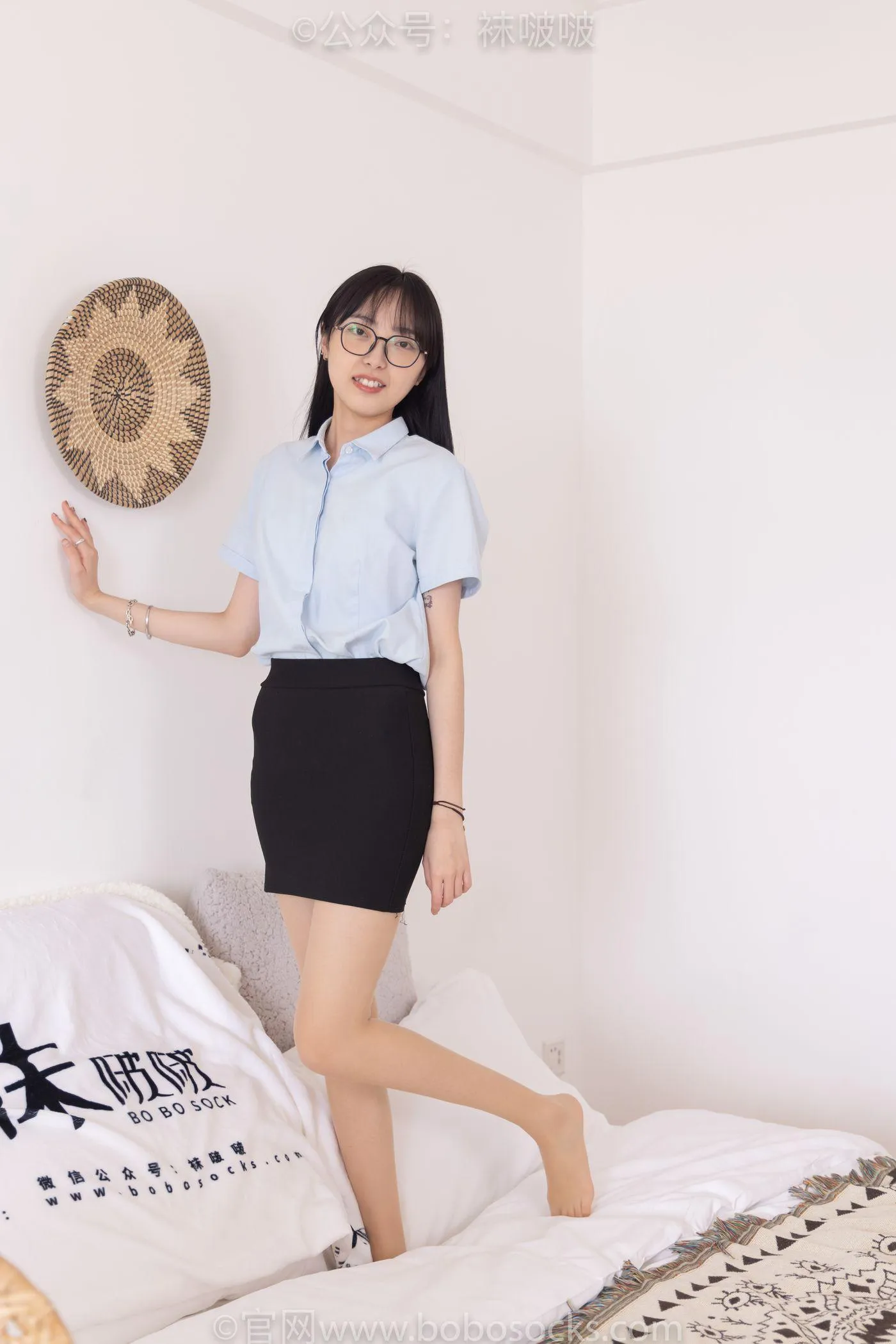 [BoBoSocks袜啵啵]NO.076 稚予-建行制服、平底鞋、肉丝 [134P]插图2